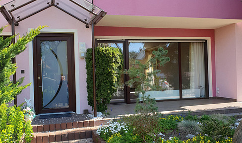 Charming terraced house in Erlenstegen
