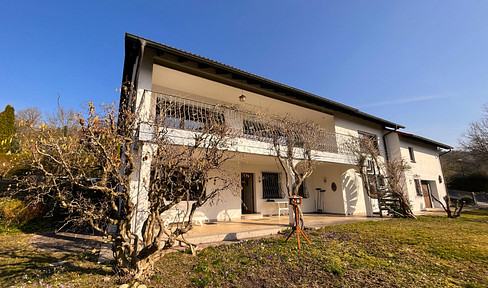 Private sale! Family idyll meets practical option on the edge of the forest - large EFH in a quiet location in Rasch