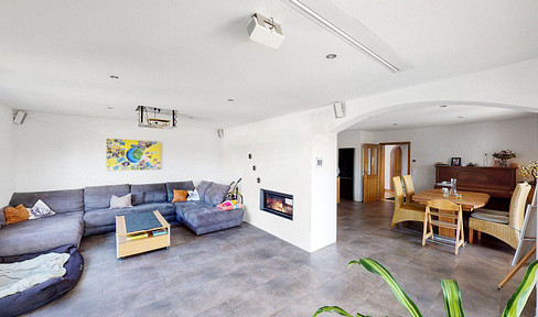 More space is not possible - premium detached house in a prime location.