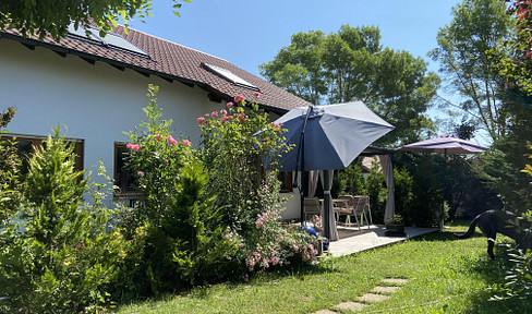 1-2 family house in Bad Rappenau-Bad Rappenau with ground floor apartment (optional) from private owner