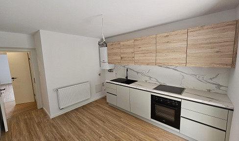 Moderne 2-Zi-Wohnung mit Balkon – Erstbezug nach Sanierung