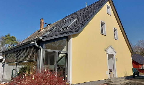 DHH in rural idyll for sale from private owner / VB