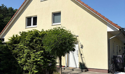 Sunny semi-detached house on the edge of the forest in Wentorf