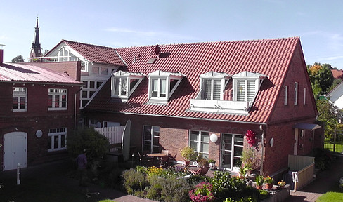 W02: Geothermal energy & PV & solar thermal energy - Stork & own garden-