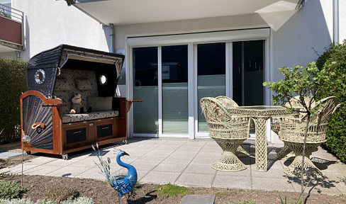 Exklusive EG-Wohnung mit 2 TG-Stellplätzen, EBK & Aufzug – Nähe Kurpark & Ostsee
