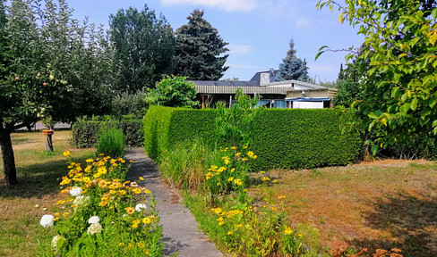 718 m² building plot in 15834 Rangsdorf commission-free and developer-free private sale