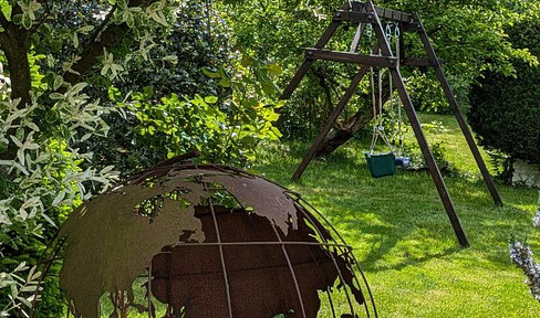 Einfamilienhaus mit Gartenparadies in traumhafter Lage