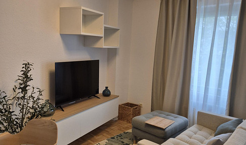 Centrally located, fully furnished one-bedroom apartment near the exhibition center / European district, including a cellar.