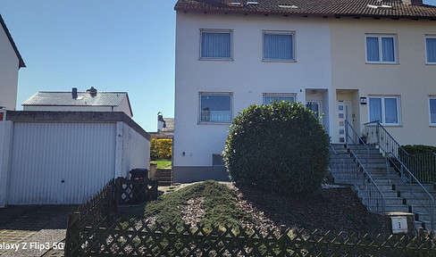 Doppelhaushälfte