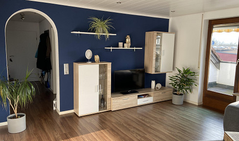 Bright 3-room apartment with roof terrace