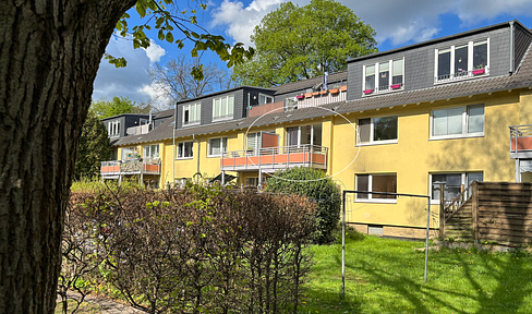 Hamburg-Eidelstedt: Mieterfreie, helle 3-Zi.-Wohnung mit Balkon
