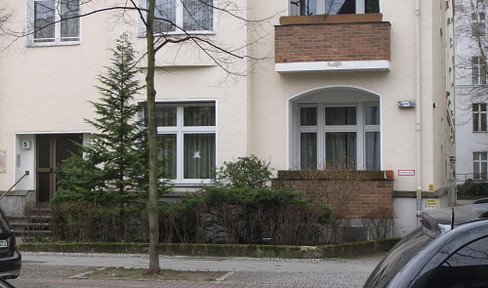 For sale beautiful 117.4 m² 4-room apartment in an old building, good location, great layout