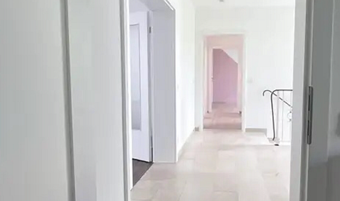 Exclusive Bauhaus in Bad Soden 1 for rent
