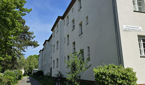 Kleine Oase in ruhigem begrünten Innenhof - optional an Eigennutzer