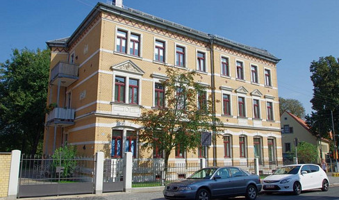 ++Modern, bright, spacious 2-room apartment on the 1st floor in Dresden-Naußlitz++