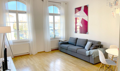 From 1.6. bright furnished 2-room apartment with old building charm