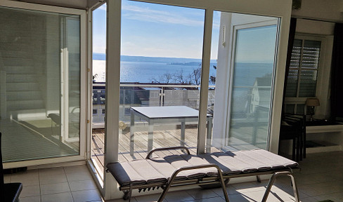 130 sqm well-kept apartment with an unobstructed view of Lake Constance