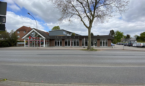 Großzügiges Ladenlokal mit besonderem Entree