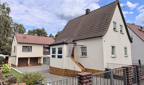 Sanierungsbedürftiges Einfamilienhaus mit Potential in Nürnberg-Großgründlach
