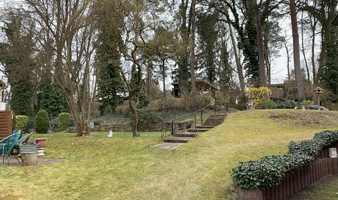 Dream building plot - villa or up to 5 apartments - outskirts of Berlin