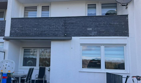 Very nice mid-terrace house