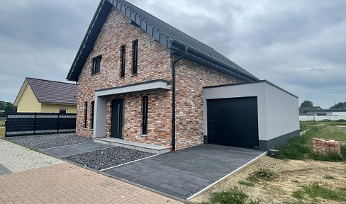 Fantastic new-build detached house in family-friendly development area in Wegberg-Arsbeck!