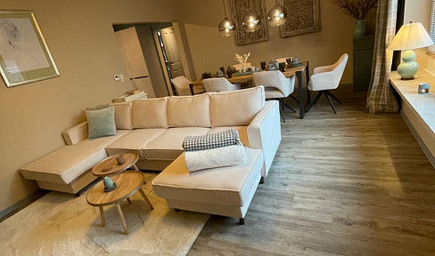ZFH . City center . Refurbished . Terrace . balcony . Parking spaces . Barrier-free