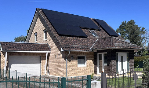 Traumhaftes, provisionsfreies EFH in Vogelsdorf mit Pool, Kamin, PV