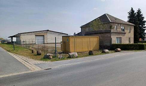 Lagerhalle (Kalthalle) und Freifläche