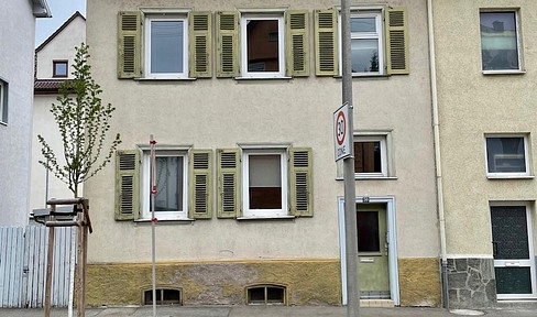 Core-renovated old building in Schwenningen - ideal for families or investors for student rentals