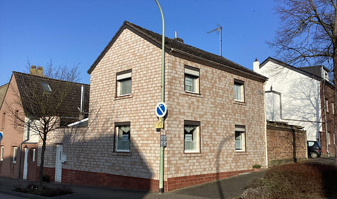 Cozy, bright corner house in Huchem-Stammeln