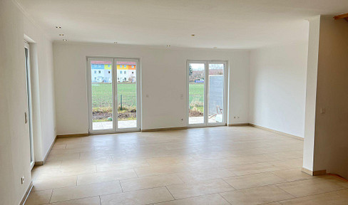 DHH top location w. heat pump south/west terrace