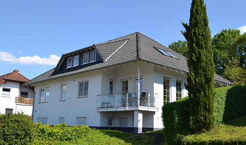 Familien-Villa für gehobene Ansprüche - Courtagefrei