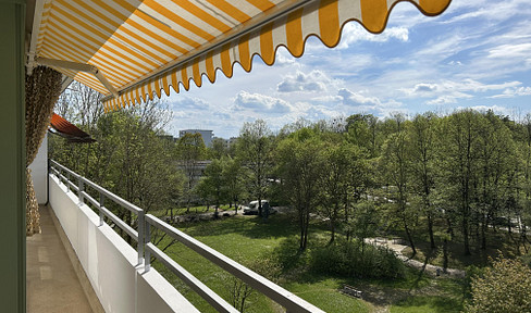 3 rooms, 77m² with beautiful west view