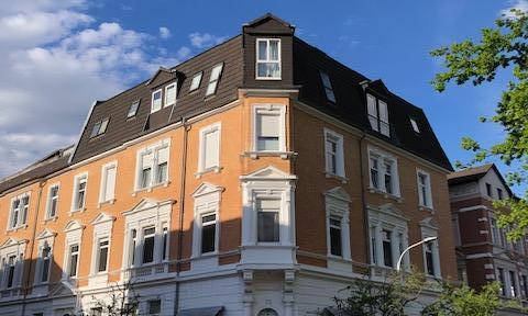 Light-flooded maisonette