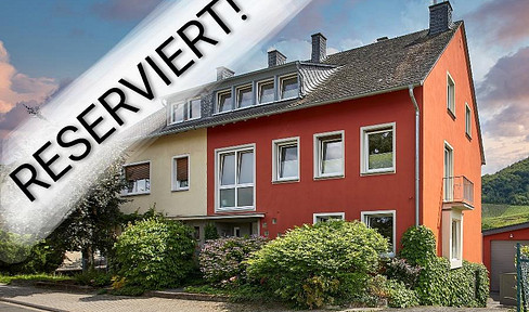 Energy-efficient detached house with large garden and insulated hall