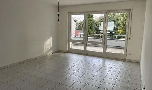 Freie 3 1/2 Zimmer-Wohnung in Degerloch/Hoffeld mit großem Balkon & TG-Platz von privat