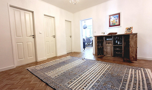 Top-Lage im Ostend! 4-Zimmer-Wohnung mit Balkon nahe EZB – ohne Maklerprovision