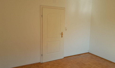 Rauchfangkehrergasse 1150 Vienna, 1 room for rent in shared flat for 2 people 15m², balcony