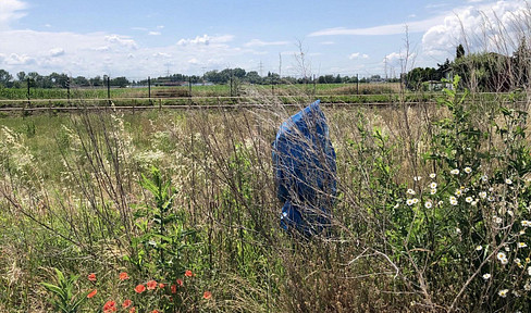 Sonniges Grundstück mit schöner Fernsicht