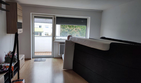 Schöne, helle, 2 Zimmer-Wohnung mit Balkon in Ingolstadt (Provisionsfrei) zu Verkaufen