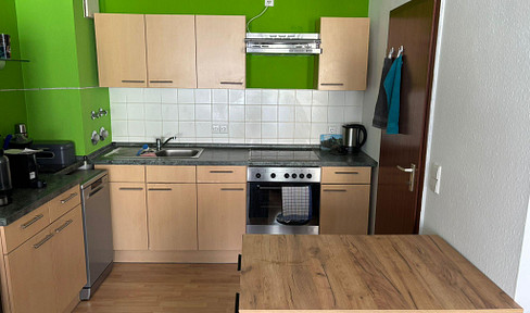 (120-05) 2 room apartment in a quiet location