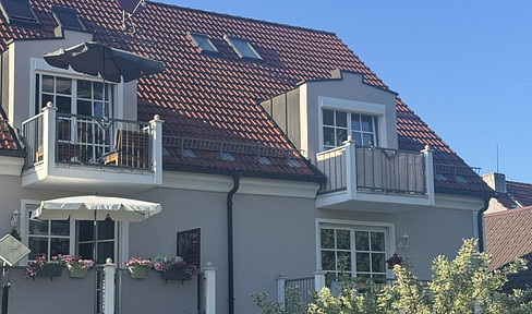 Neuwertige und schöne 2-Zimmer Wohnung mit niedrigen Nebenkosten