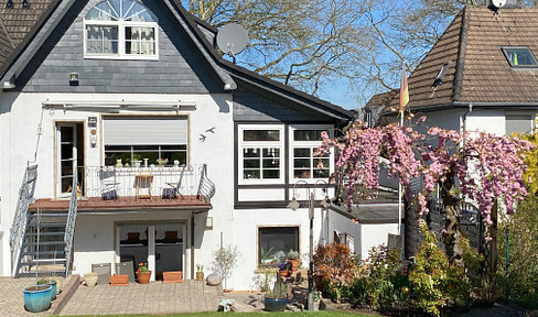 Well-kept two-family house in Essen-Kupferdreh