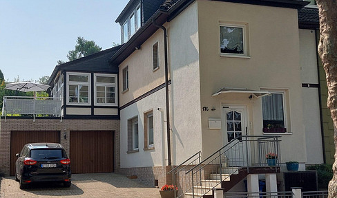 Well-kept two-family house in Essen-Kupferdreh