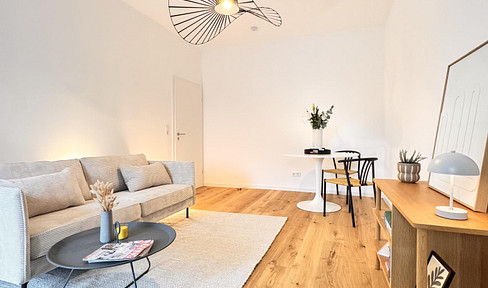Sachsenhausen-Nord - Exclusive 2.5 room apartment, completely refurbished