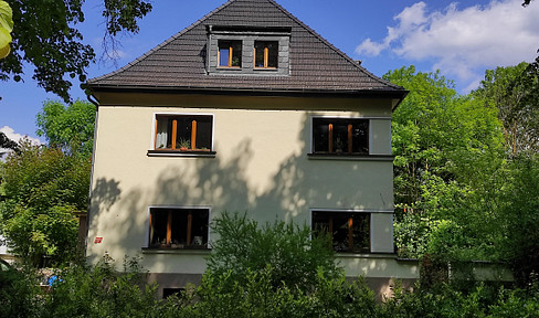 Town villa in a unique location by the town park in Rheinbach - commission-free