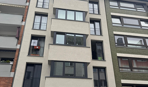 Freshly renovated 2-room apartment in Düsseldorf - energetically modernized, ready for immediate occupancy!