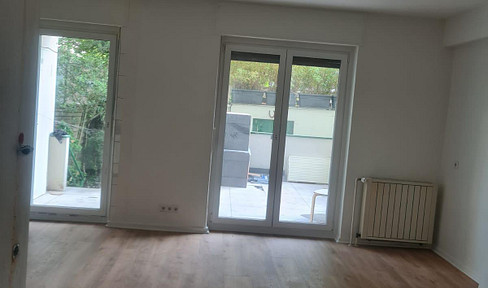Freshly renovated 2-room apartment in Düsseldorf - energetically modernized, ready for immediate occupancy!