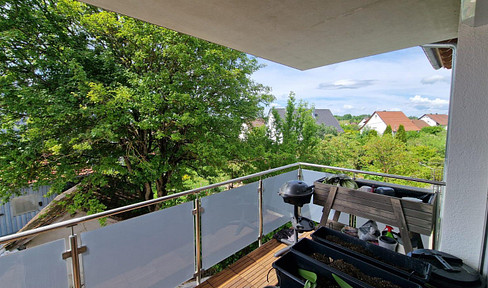 KfW 55 4 Zimmerwohnung mit Balkon, Stellplatz und Keller